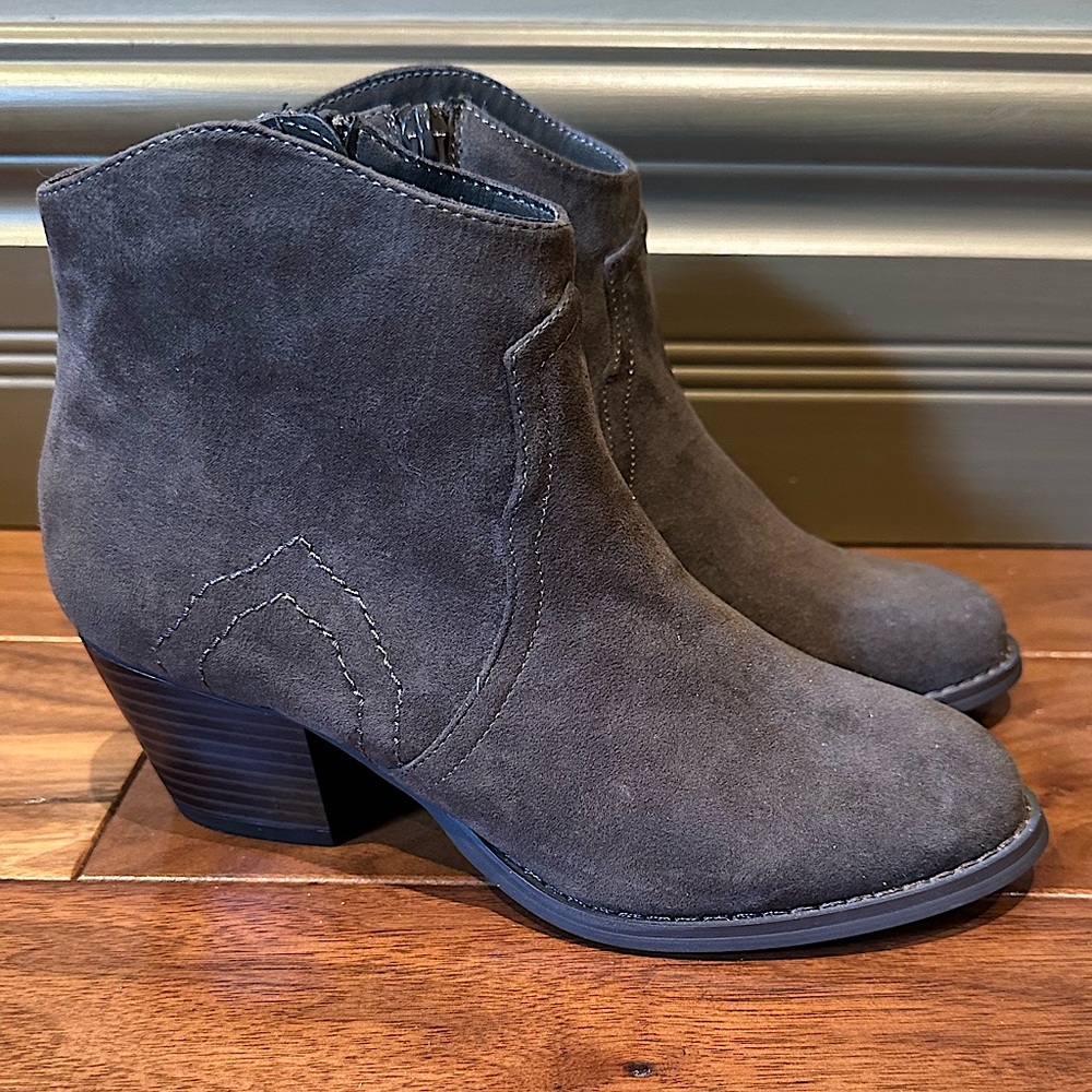 Nicole western ankle bootie